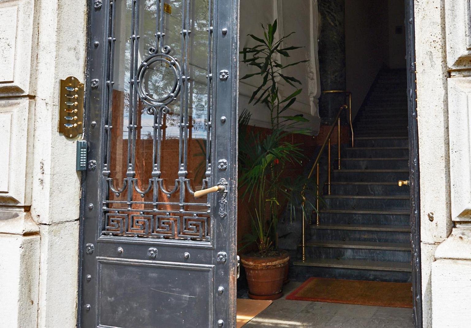 Italy Vacation Rental Trieste Bagian luar foto